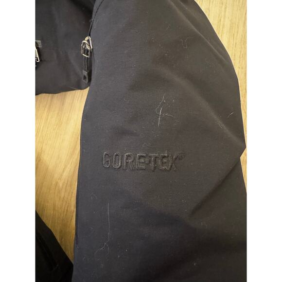 Patagonia jacket - Picture 3 of 7